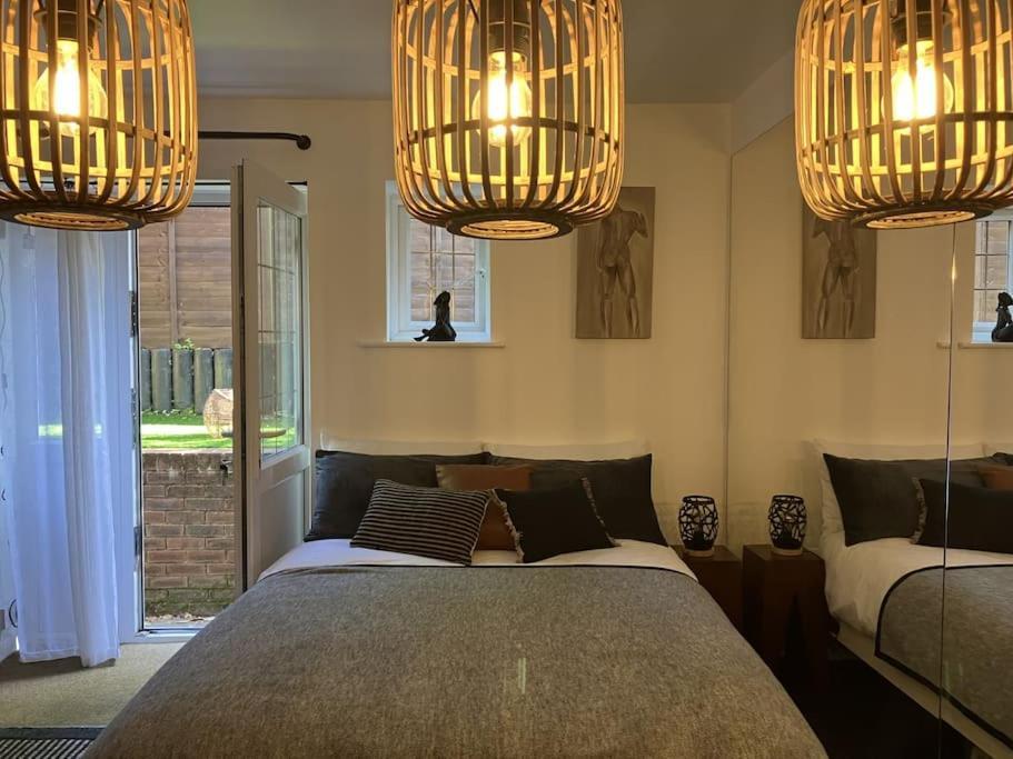 The Studio In The Annex Apartment Potters Bar Exterior photo